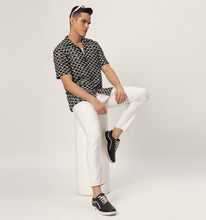 Load image into Gallery viewer, Intricate Crochet Shirt