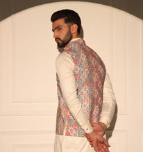 Load image into Gallery viewer, Sultan Embroidered Sequin Nehru Jacket