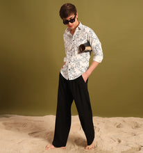 Load image into Gallery viewer, Web