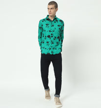 Load image into Gallery viewer, Greener