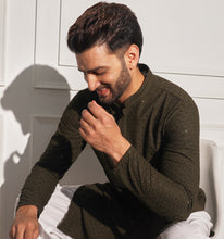 Load image into Gallery viewer, Nawaazish Embroidered Sequin Kurta