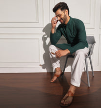 Load image into Gallery viewer, Taabir Embroidered Sequin Kurta