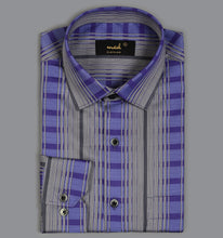 Load image into Gallery viewer, Falcon