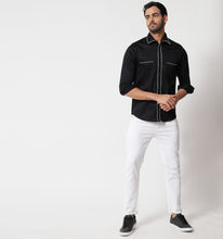 Load image into Gallery viewer, Outline Black