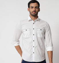 Load image into Gallery viewer, White Contrast Stitch Detail Shirt