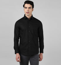 Load image into Gallery viewer, Classic Black