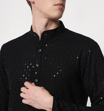 Load image into Gallery viewer, Shaan Embroidered Sequin Kurta