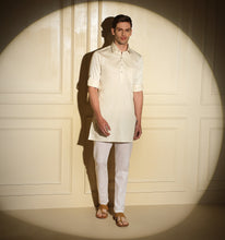 Load image into Gallery viewer, Butter Short kurta