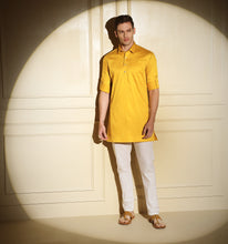Load image into Gallery viewer, Buttercup Short Kurta