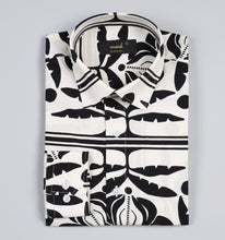 Load image into Gallery viewer, Tribaluxe
