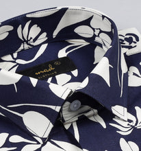 Load image into Gallery viewer, Midnight
