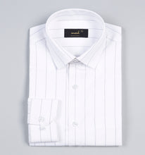 Load image into Gallery viewer, Wrinkle Free Strivio Shirt
